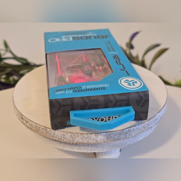 JLab, JbudsPro, Pink EarBuds - Picture 5 of 11